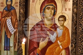 Ловеч - храм „Св. св. Кирил и Методий“ - Рождество Христово - света литургия