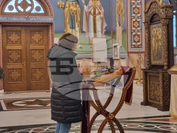 Ловеч - храм „Св. св. Кирил и Методий“ - Рождество Христово - света литургия