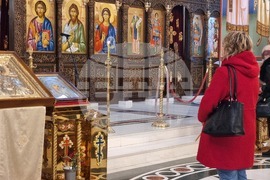 Ловеч - храм „Св. св. Кирил и Методий“ - Рождество Христово - света литургия