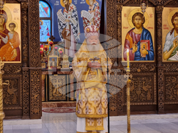 Ловеч - храм „Св. св. Кирил и Методий“ - Рождество Христово - света литургия