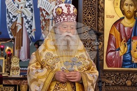 Ловеч - храм „Св. св. Кирил и Методий“ - Рождество Христово - света литургия