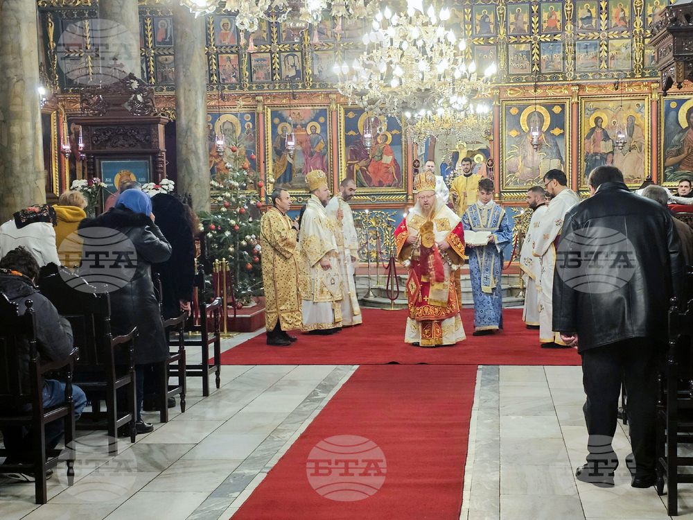 Русе - храм „Света Троица” - митрополит Наум - Рождество Христово
