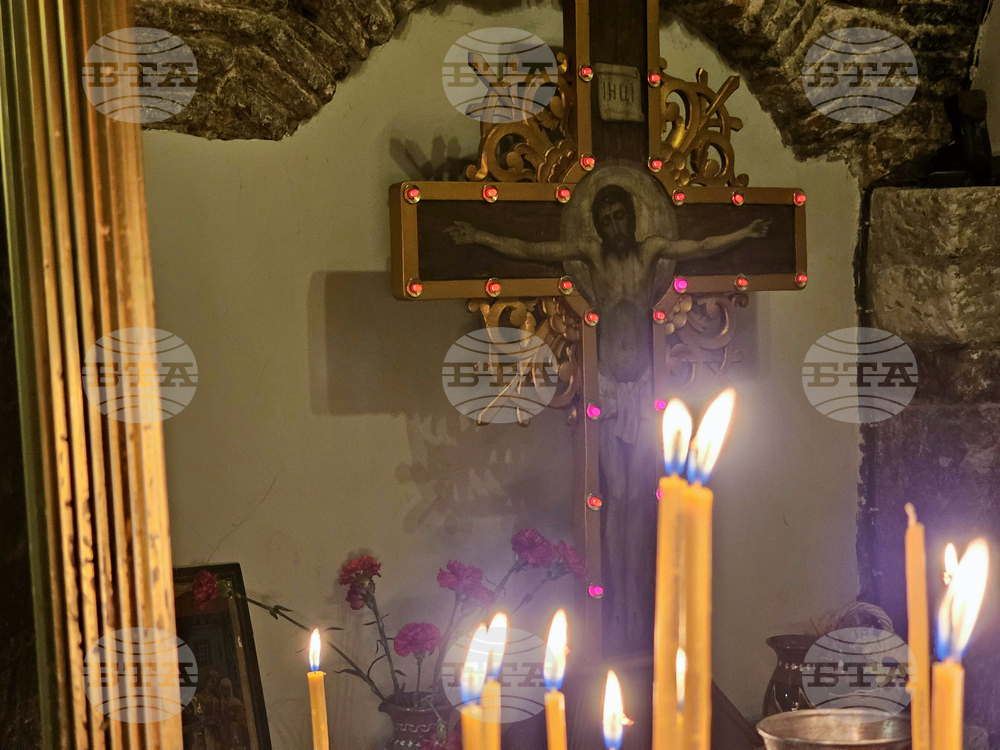 Русе - храм „Света Троица” - митрополит Наум - Рождество Христово