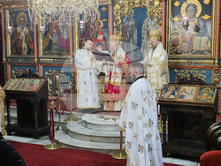 Русе - храм „Света Троица” - митрополит Наум - Рождество Христово