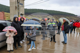 Село Крупник - електрозахранване - протест