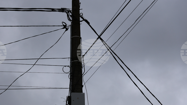 Поради ремонтни дейности може да има прекъсвания на електрозахранването в населени места в общините Ловеч и Троян в периода 16-20 март