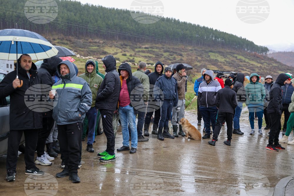 Село Крупник - електрозахранване - протест