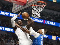 Timberwolves Mavericks Basketball