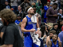 Timberwolves Mavericks Basketball