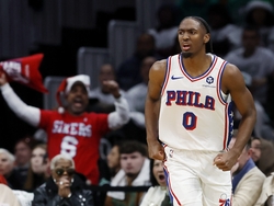 76ers Celtics Basketball