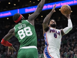 76ers Celtics Basketball