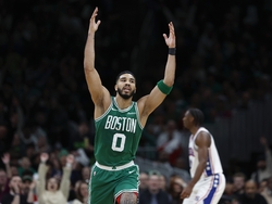 76ers Celtics Basketball