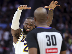 Lakers Warriors Basketball