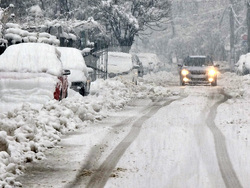 Троян - обилен снеговалеж