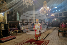 Разград - митрополит Наум - Рождество Христово - света литургия