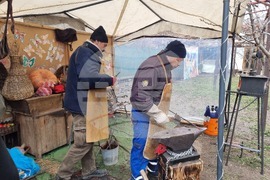 Село Раждавица - коледно село - занаяти