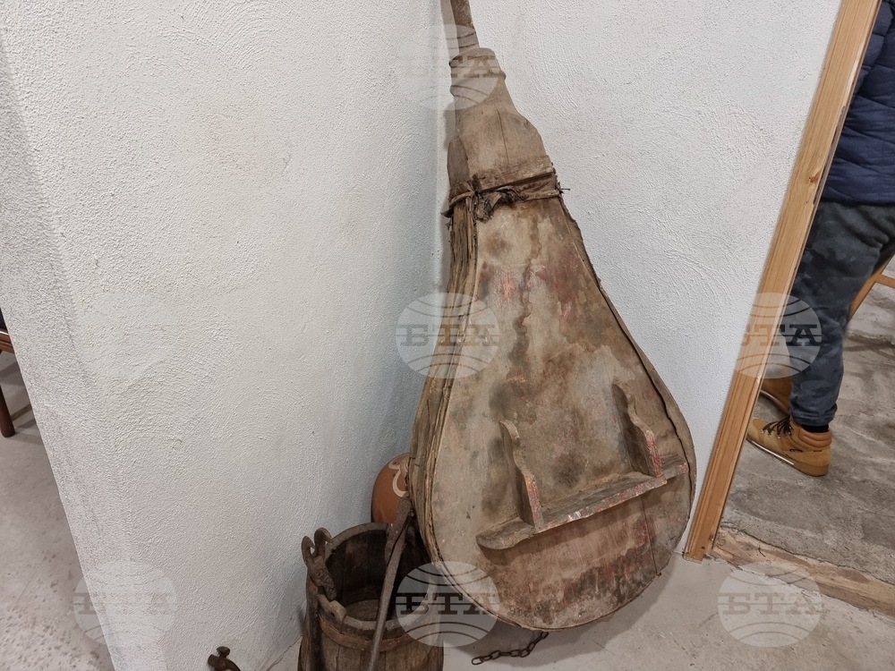 Село Раждавица - коледно село - занаяти