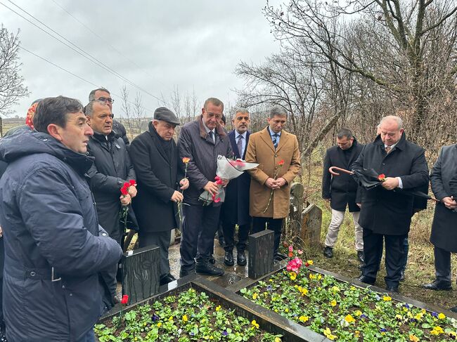 Чакъров от Тюркян чешма: Демокрацията в България е с много свидни жертви, една от тях тях е 17-месечната Тюркян. Поклон пред паметта на всички герои