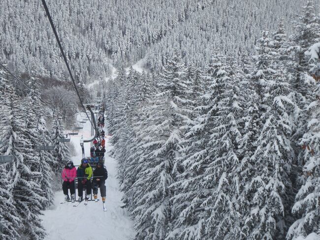 Good Mountain Hiking Conditions on Sunday