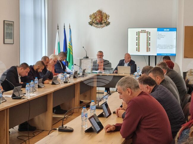 Общинският съвет в Тунджа утвърди нивата на таксата за смет и новите цени на административните услуги за 2025 година