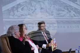  Списание ЛИК - декемврийски брой - Народен театър „Иван Вазов“ - представяне