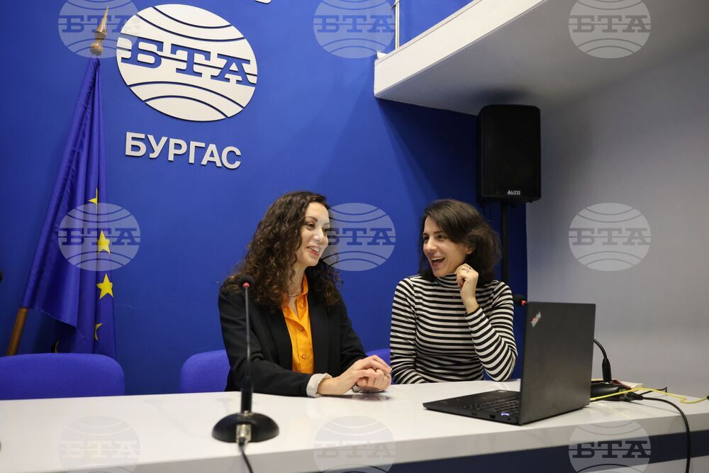 Национален пресклуб на БТА-Бургас - списание ЛИК - представяне