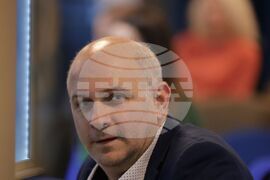 Списание ЛИК - декемврийски брой - Народен театър „Иван Вазов“ - представяне