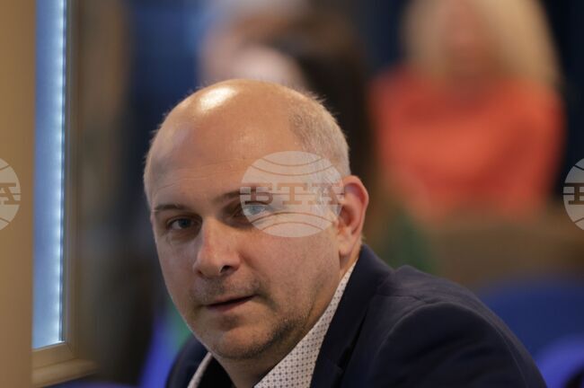 National Theatre Shows Right Direction in the Art, Manager Vasil Vasilev Says