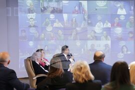 Списание ЛИК - декемврийски брой - Народен театър „Иван Вазов“ - представяне