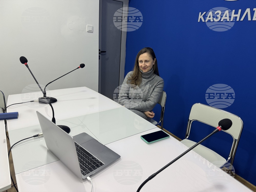 Национален пресклуб на БТА-Казанлък - списание ЛИК - декемврийски брой - представяне