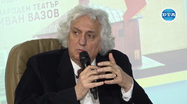 В днешно време списание ЛИК вкарва в диалог журналистиката и историята, каза доц. Георги Лозанов