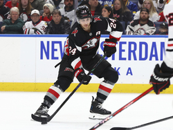 Blackhawks Sabres Hockey