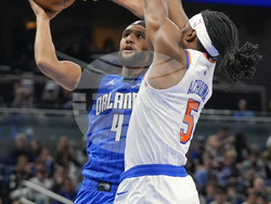 Knicks Magic Basketball