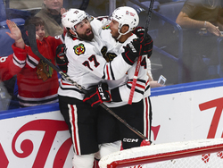 Blackhawks Sabres Hockey