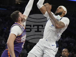 Mavericks Suns Basketball