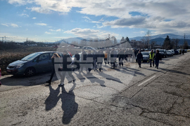 Кюстендил - поднасяне на цветя - пътен инцидент