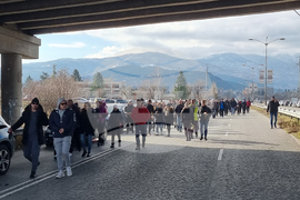 Кюстендил - поднасяне на цветя - пътен инцидент