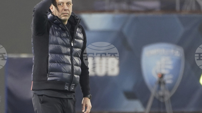 Торино уволни старши треньора Марко Барони и го замени с Роберто Д'Аверса