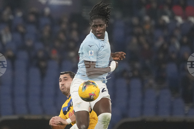 Крилото на Лацио Лум Чауна подписа договор с Бърнли за пет години