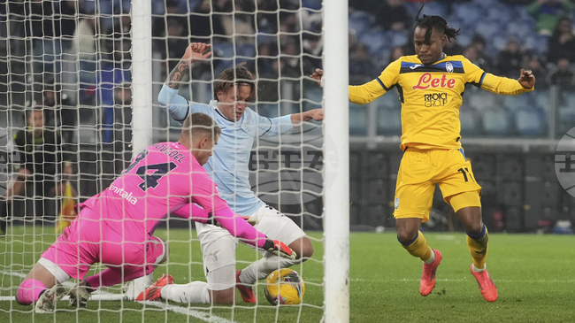 Луукман подал официално искане за трансфер от Аталанта