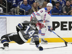 Rangers Lightning Hockey