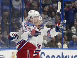 Rangers Lightning Hockey