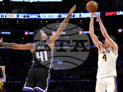 Kings Lakers Basketball