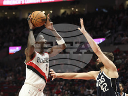 Mavericks Trail Blazers Basketball