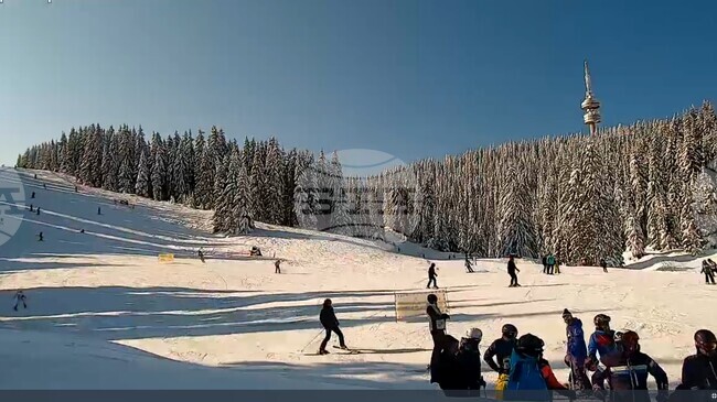 Минус 11 градуса са измерени тази сутрин в Чепеларе, минус 4 градуса на връх Рожен
