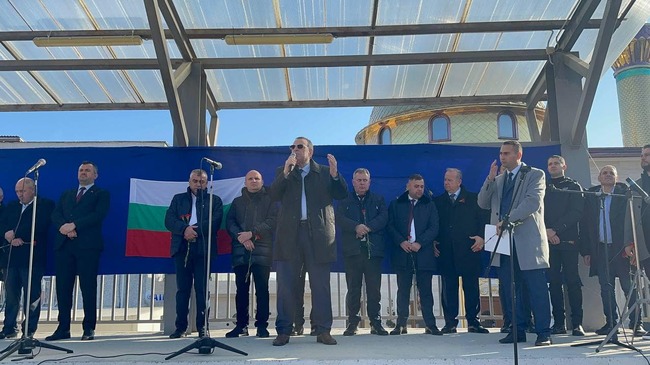 Чакъров от Брезница: Ние сме за редовно правителство. Но не какво да е правителство, зависимо от лични и олигархични интереси