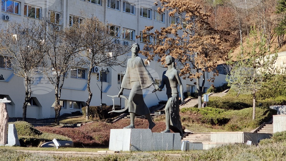 Свободни места за инженерни и туристически кадри са обявени в Смолянска област