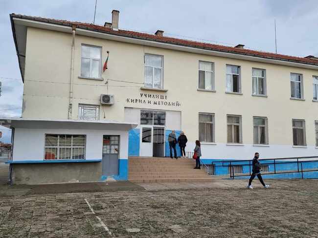 Община Тунджа защити два проекта за интеркултурно образование в училища и детски градини