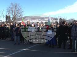 Ловеч - пътен възел "Абланица" - протест - електроснабдяване