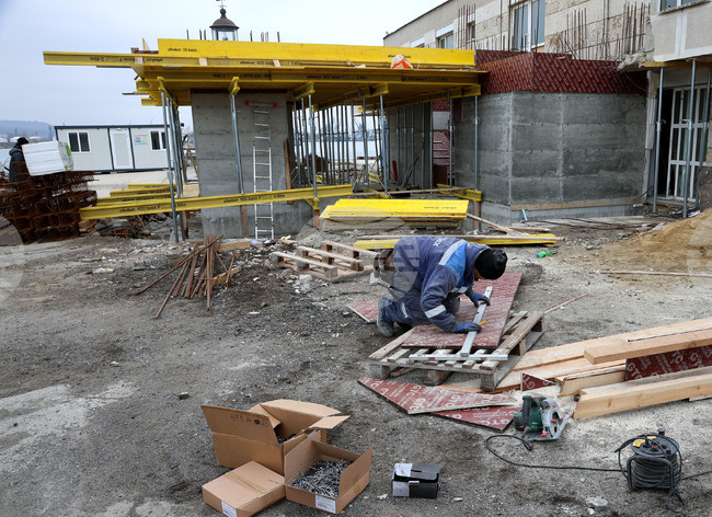 С европейски средства ще бъдат подобрени условията на труд в десет фирми в област Търговище